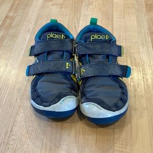 Plae kids shoes. Size 13. TY Suede Nylon. Used but in good condition.